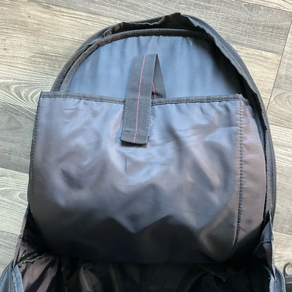 Samsonite Tectonic Rolling Backpack Carrying Laptop Bag Wheeled Black 21x14x11